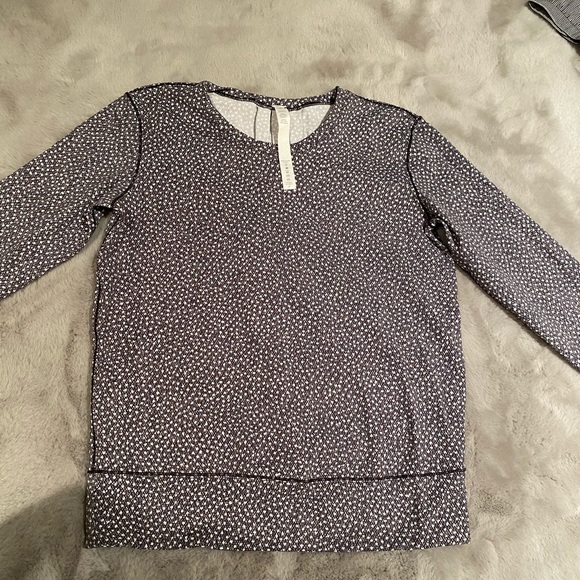 lululemon athletica Tops - Lululemon long sleeve